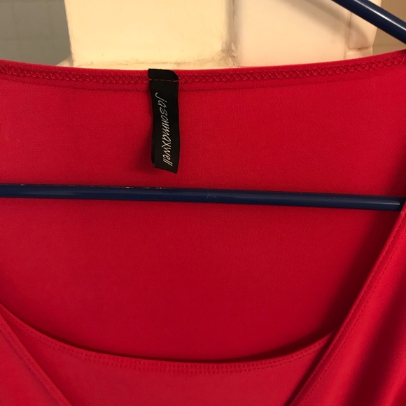 Red Top - Picture 4 of 4